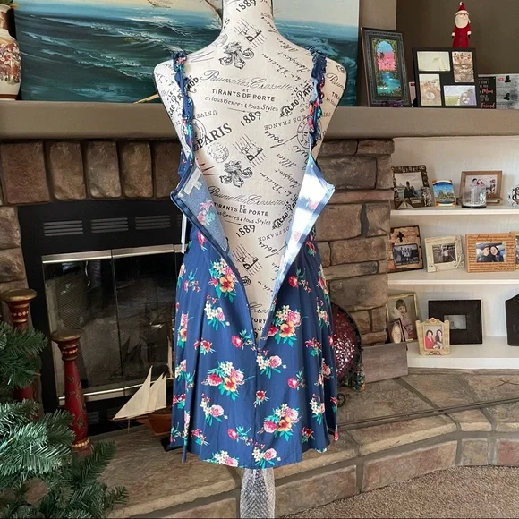 Society + Stitch Summer Dress Sz Large Blue Floral - Picture 7 of 15